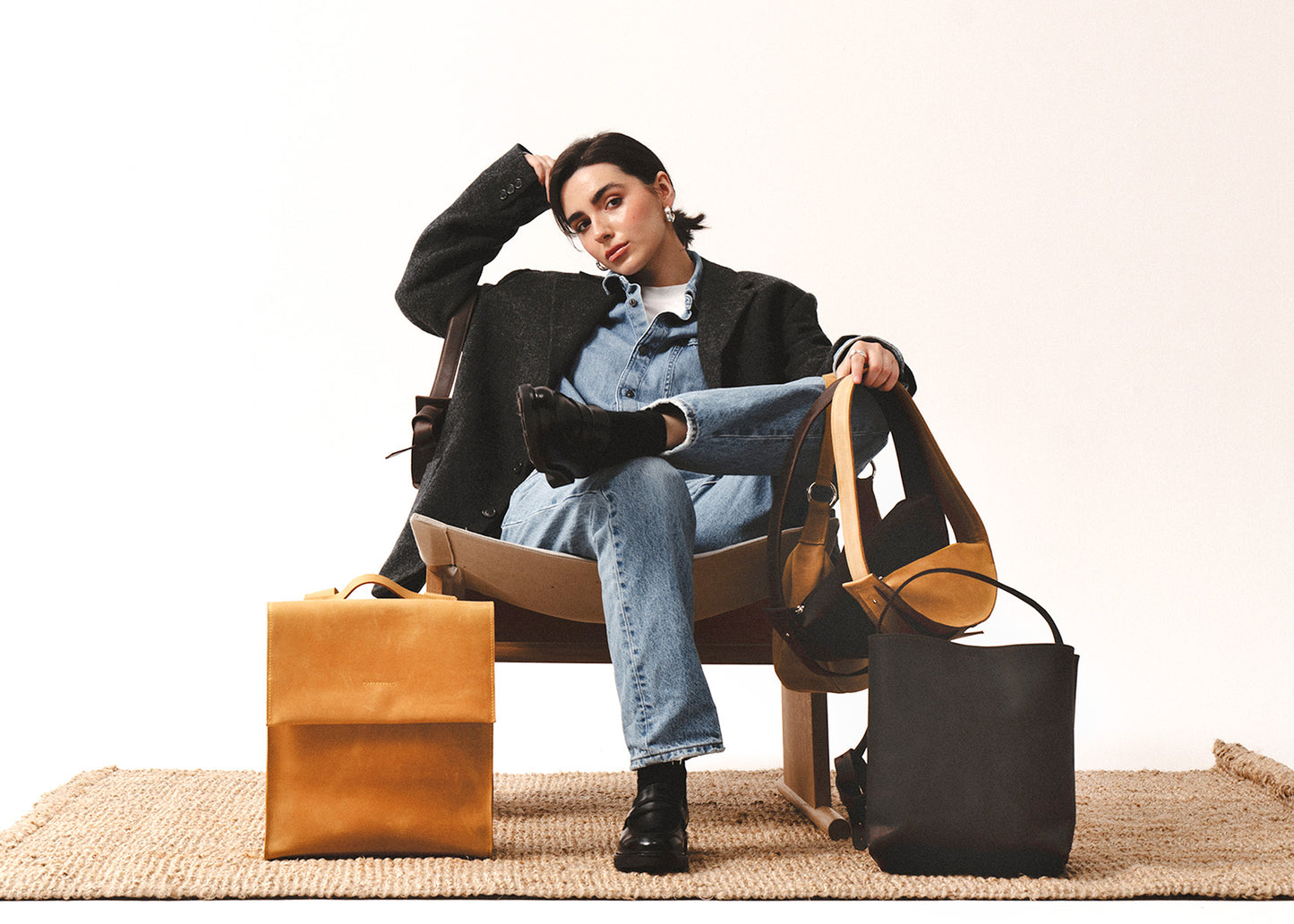 skórzany plecak i torebki damskie – leather backpack and shoulder bags (mustard and black)