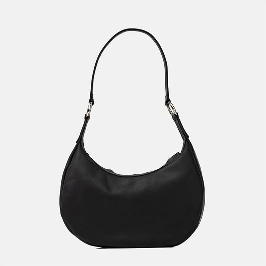 torebka Hedera czarna skórzana z krótkim uchwytem i srebrnymi okuciami widok frontowy