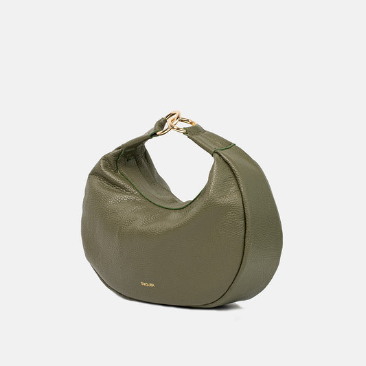 Skórzana torebka Hedera w kolorze oliwkowej zieleni, widok z przodu, z subtelnym logo