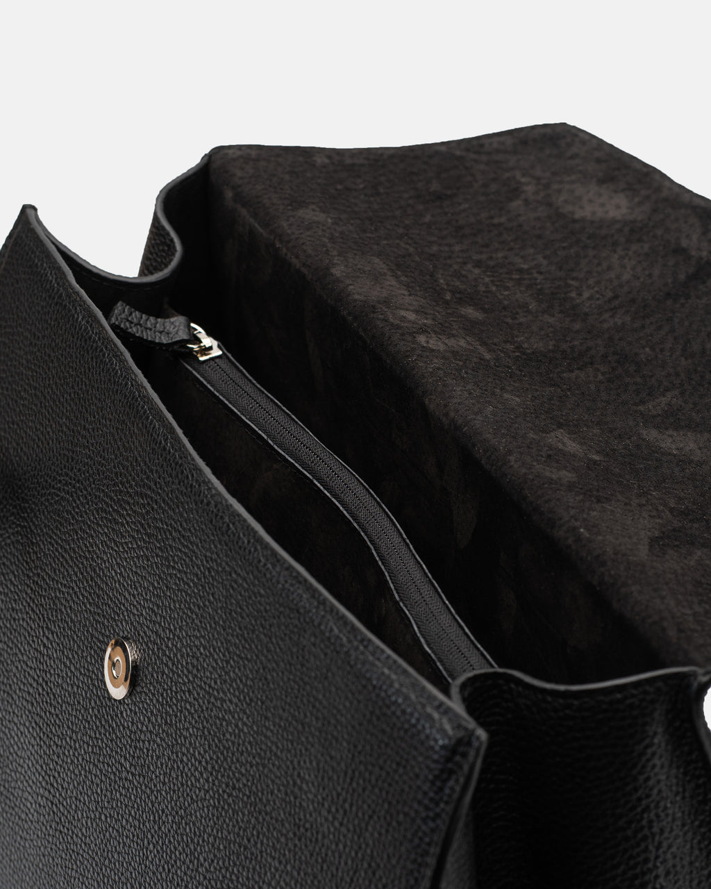 Alvera L Leather Handbag (Pebbled Black)