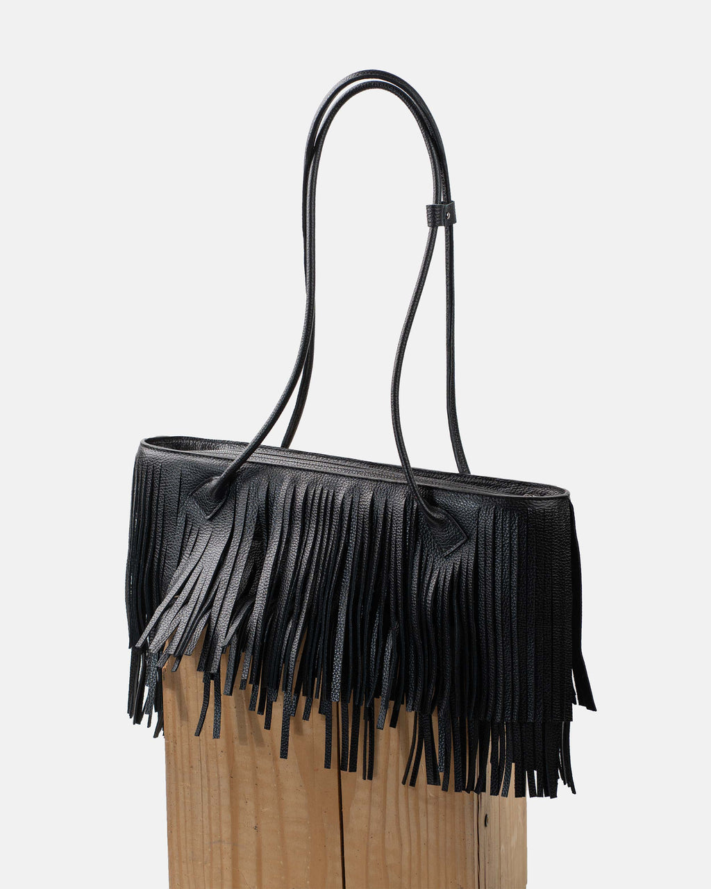 TAKSUBA Teckelete Longue shoulder bag in black leather